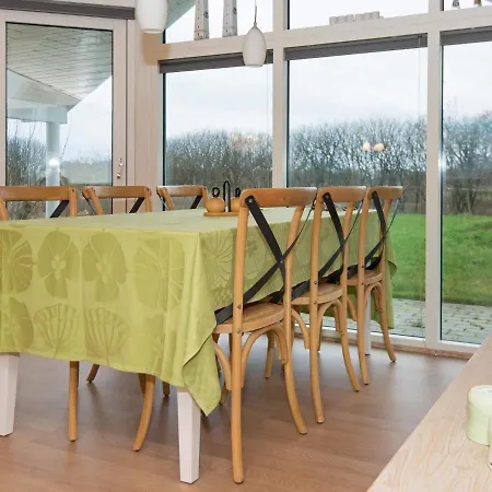 6 Person In Holiday home *